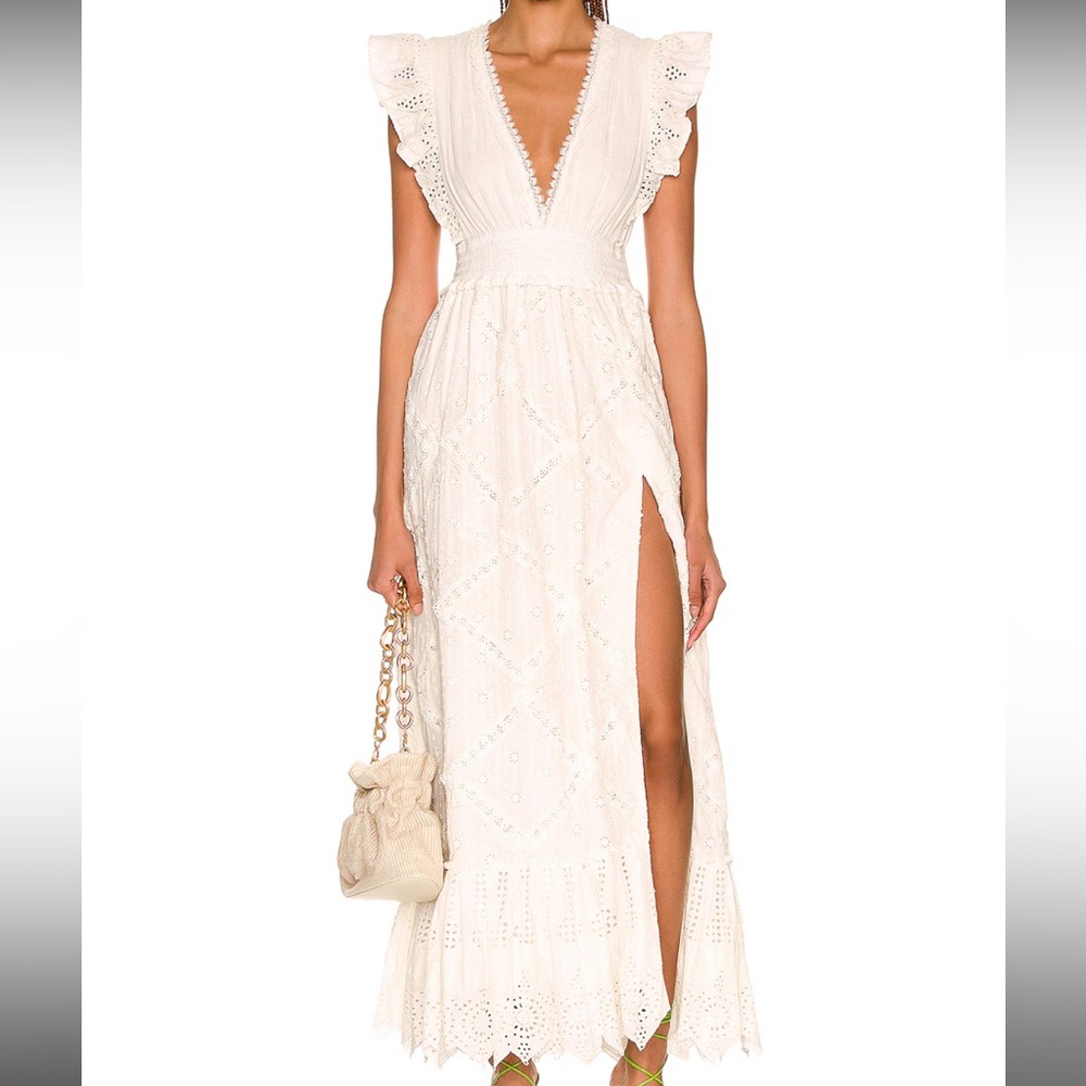 Beautiful and elegant hemant and nandita White Lace Dress. Worn once.